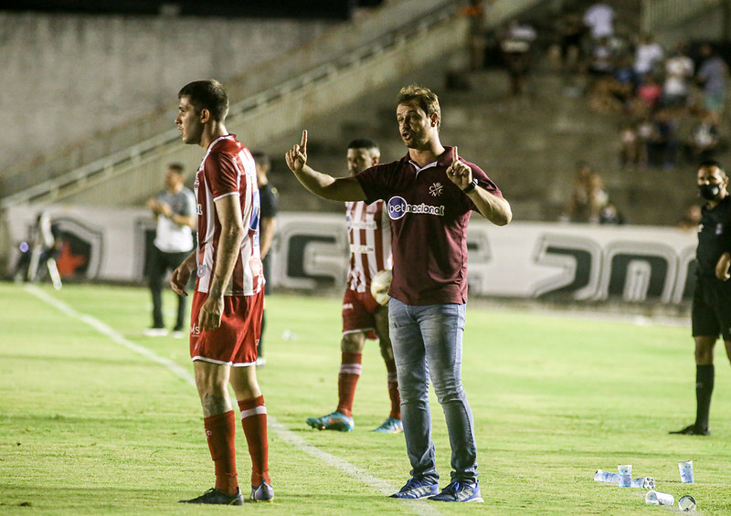 Buscando sua primeira final do Nordestão, Náutico visita o Fortaleza