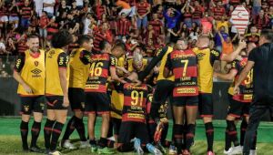 Com a torcida do Sport de olho, Vasco recebe Londrina na Série B; veja escalações e onde assistir