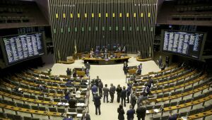 Bolsonaro vai a jantar com senadores e deputados do PL em Brasília