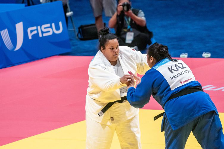 No oitavo dia dos Jogos Mundiais universitários, judoca garante 1º pódio do país