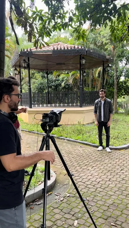 Cristhian Fernandes leva a Poesia a Bragança Paulista