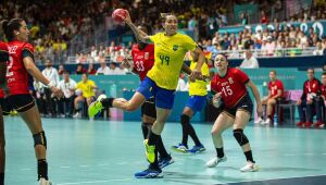 França sofre, mas vence Colômbia, em sua estreia no futebol feminino nos Jogos de Paris