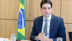 Nova defesa de Bolsonaro avalia contestar a validade de provas obtidas pela PF na trama golpista